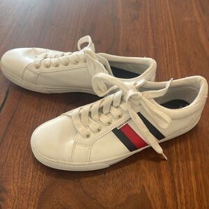 women’s Tommy Hilfiger White Sneakers with Red and Black Accents 90s prep